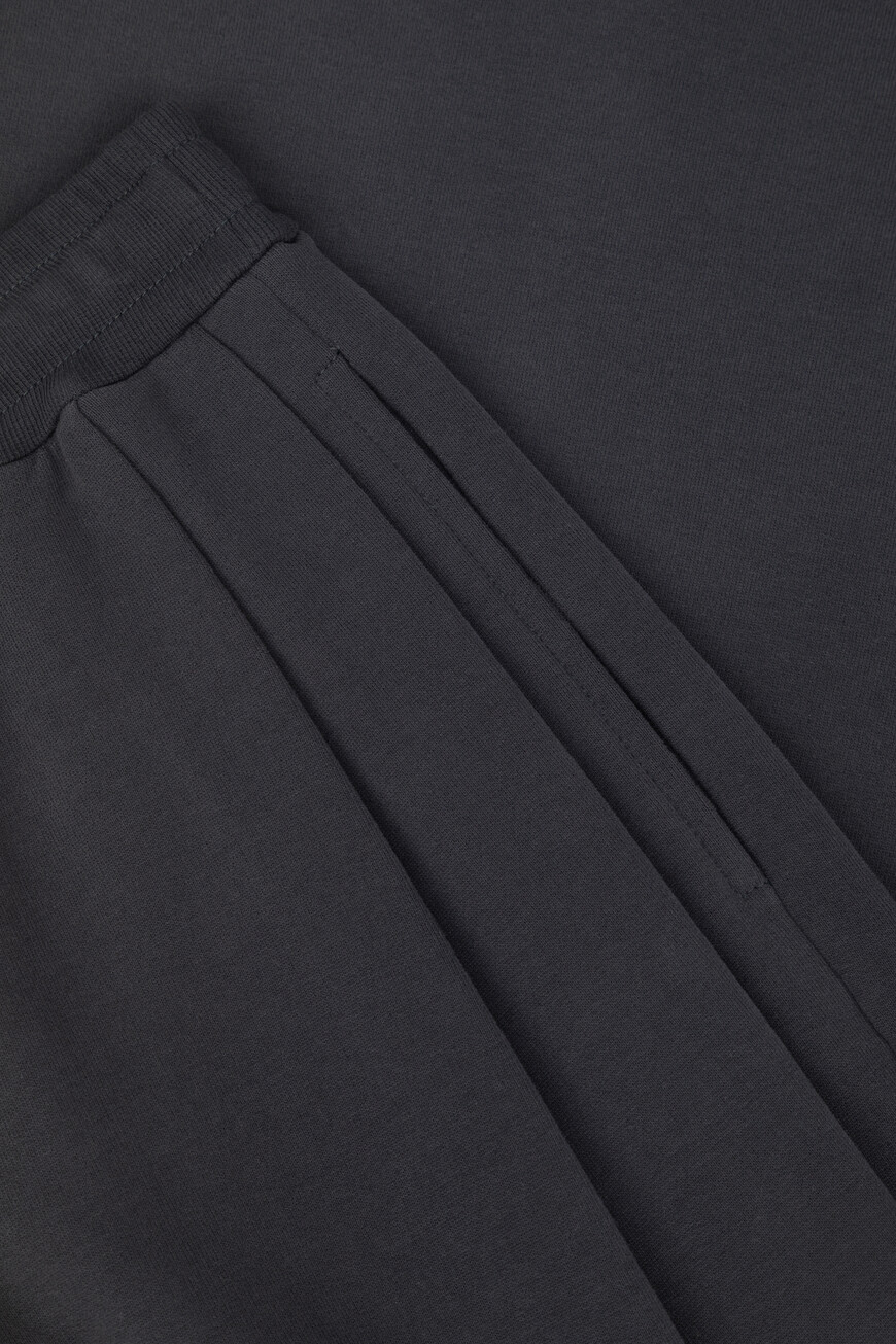 брюки  MN05NVD389 C7186 на официальном сайте