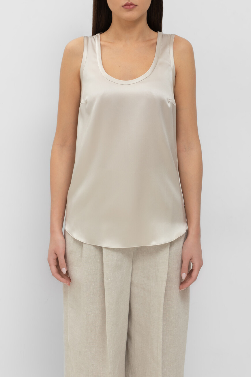 

Топ Brunello Cucinelli