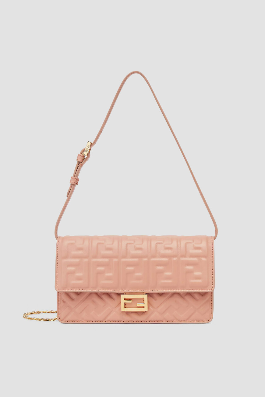 

Сумка Fendi Модель On Chain Baguette, Розовый