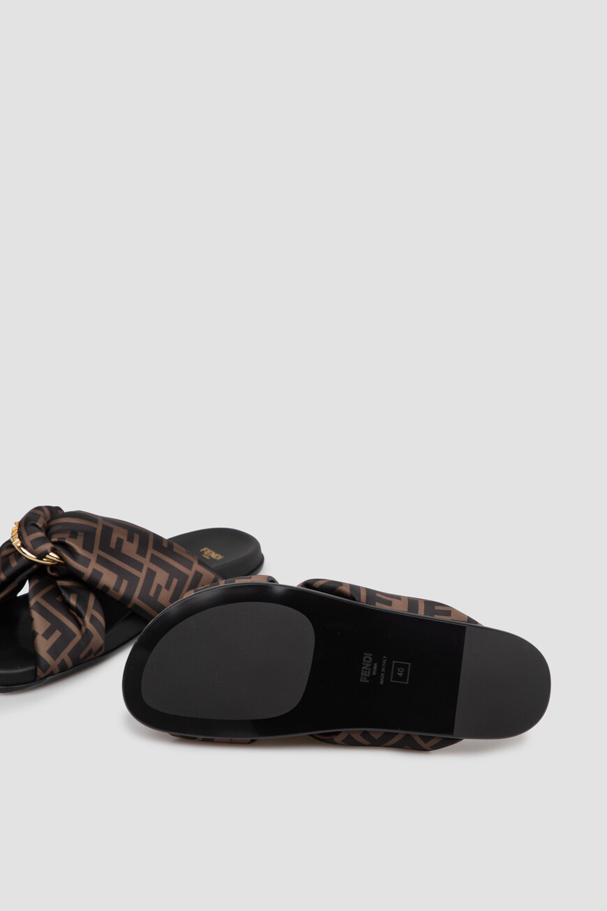 шлепанцы  feel 8X8645 AE7S F0R7V по распродаже