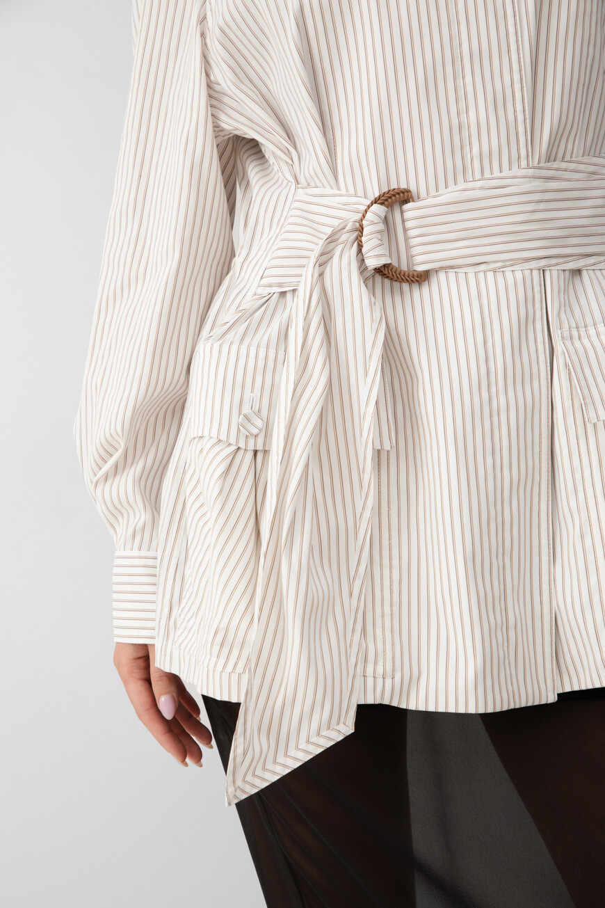 куртка  FJ7621 AQ3L F0XAY по низкой цене