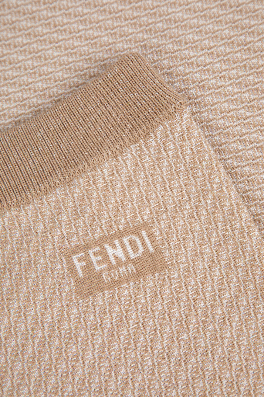 шорты  FZR810 ATPY F1RX9 со скидкой