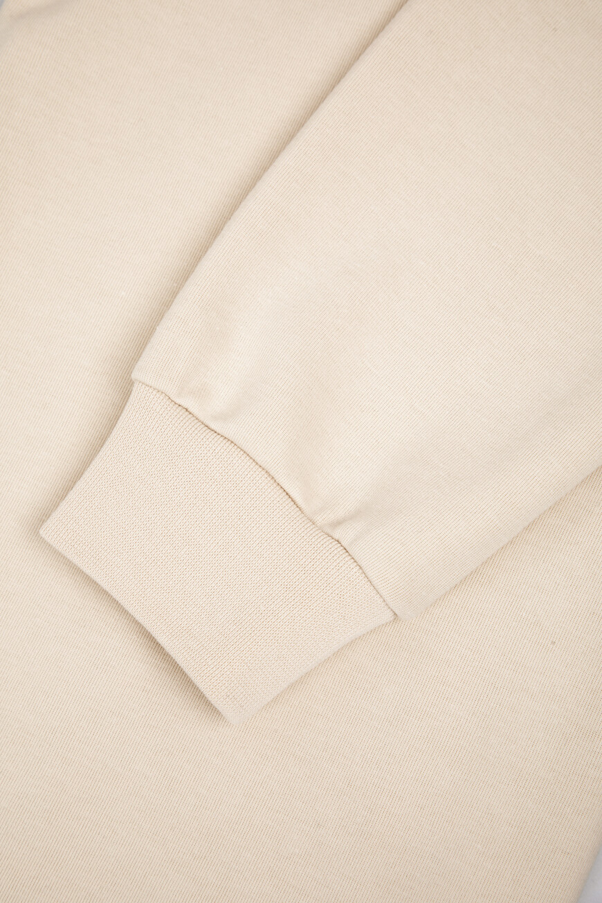 свитшот  8M1694_J219 B814 по распродаже