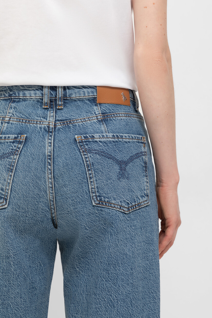 джинсы  модель из коллекции essential 8P0692_D1WZB CA48 по низкой цене