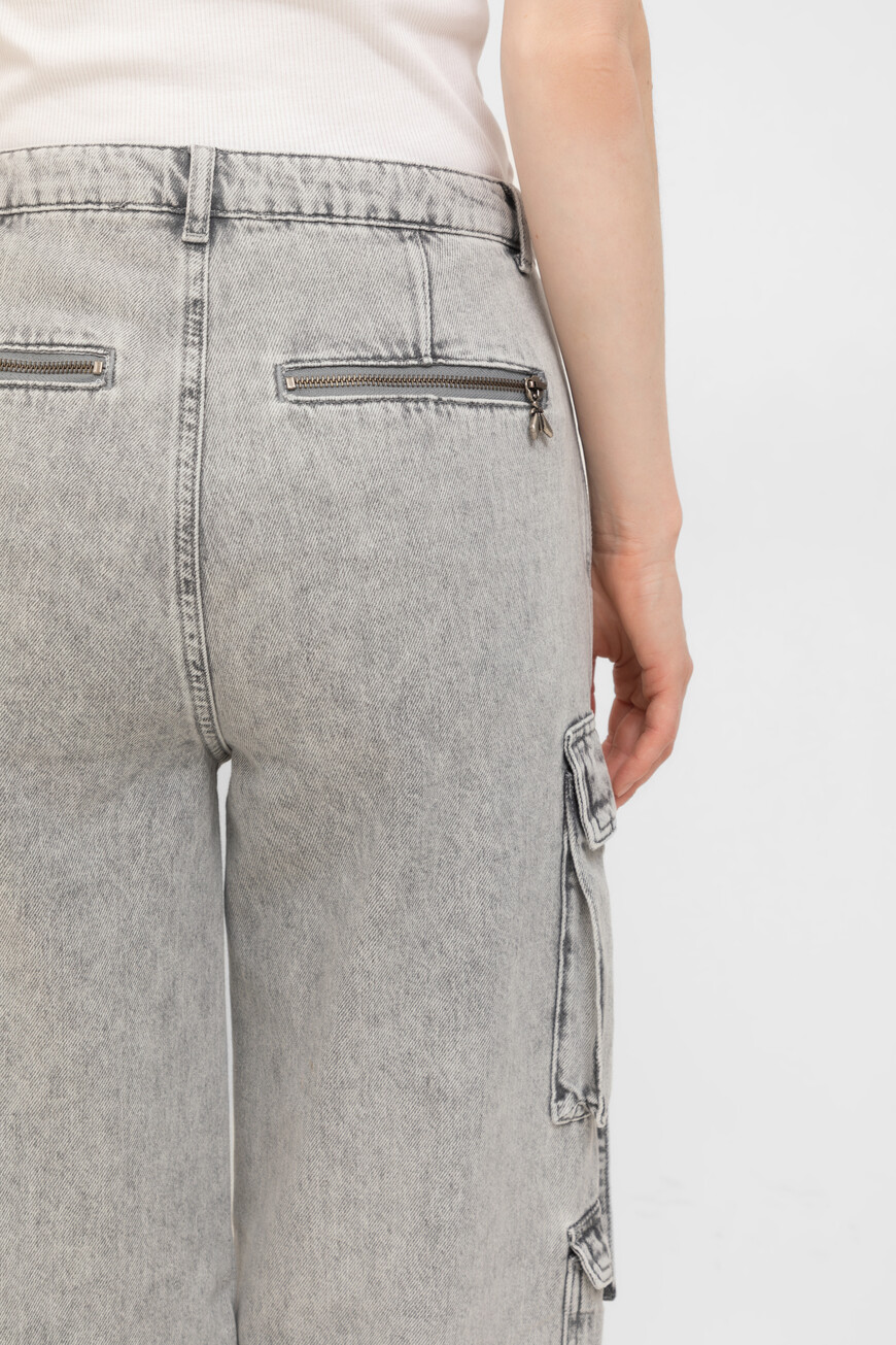 джинсы  8P0704_D096 S714 по низкой цене