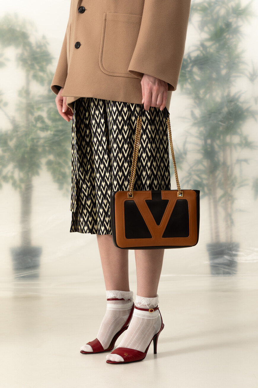 сумка  модель viva superstar 6W2B0R14PTJ RFA по акции