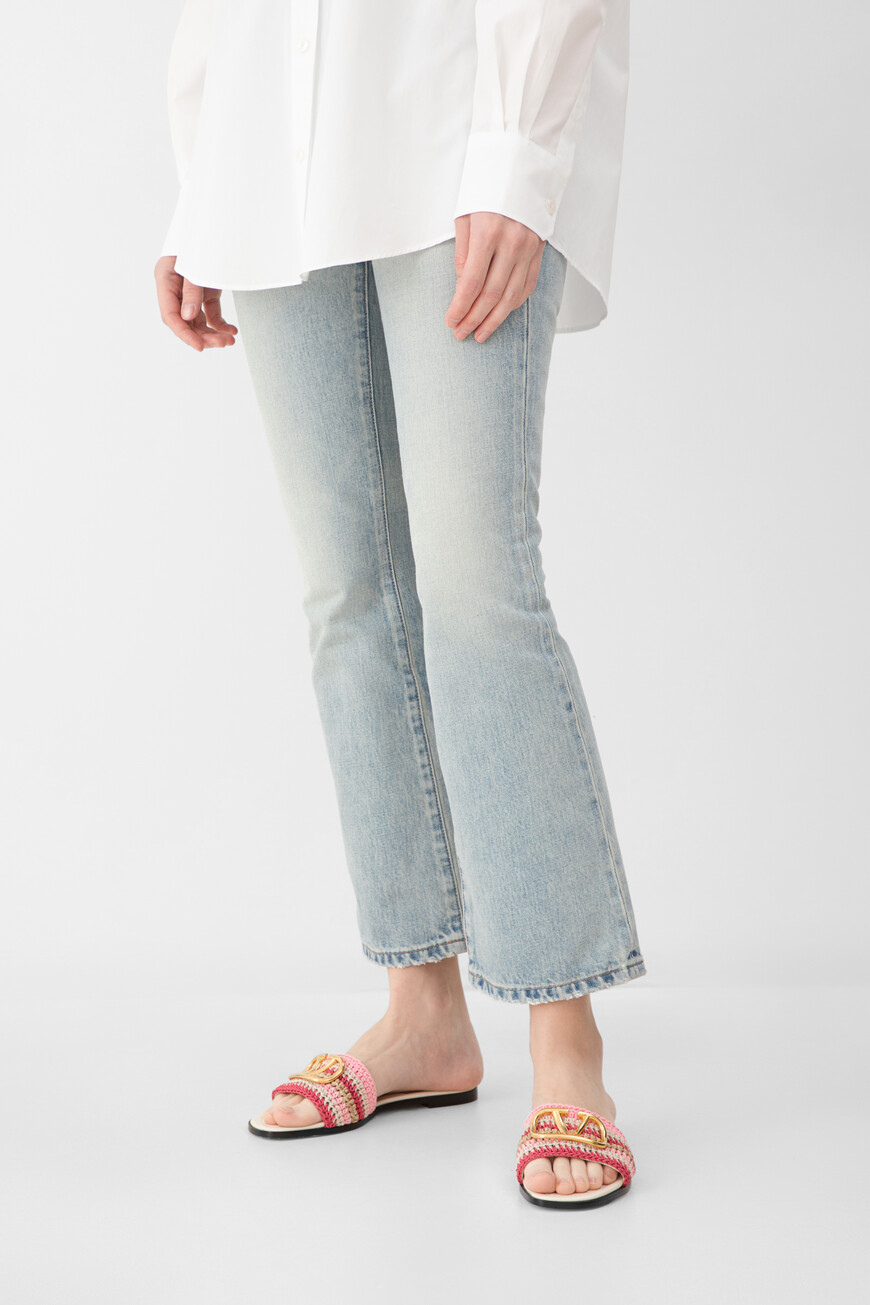 сандалии  модель slide 6W2S0BD5AGX QRV по акции