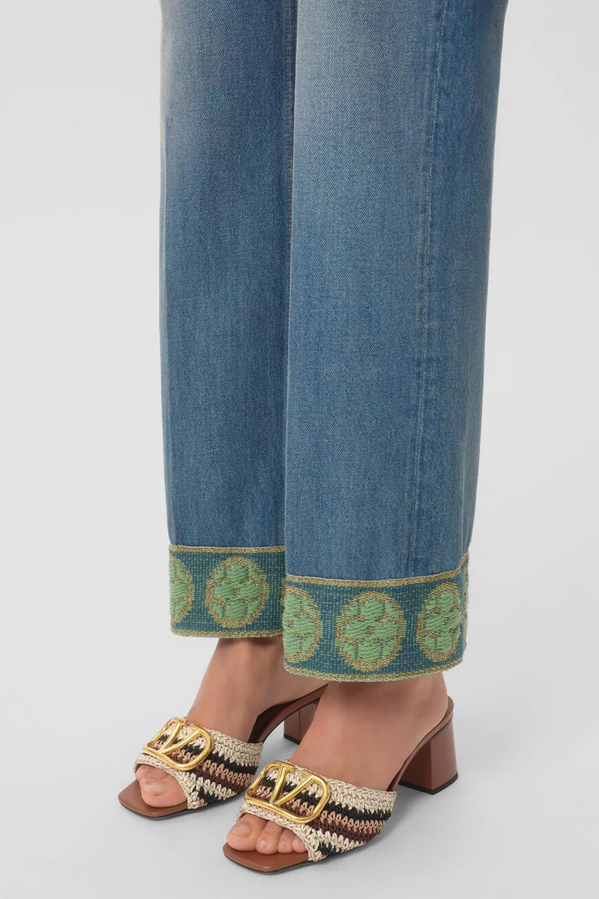 сандалии  модель slide 6W2S0HA6AGX QRX по акции