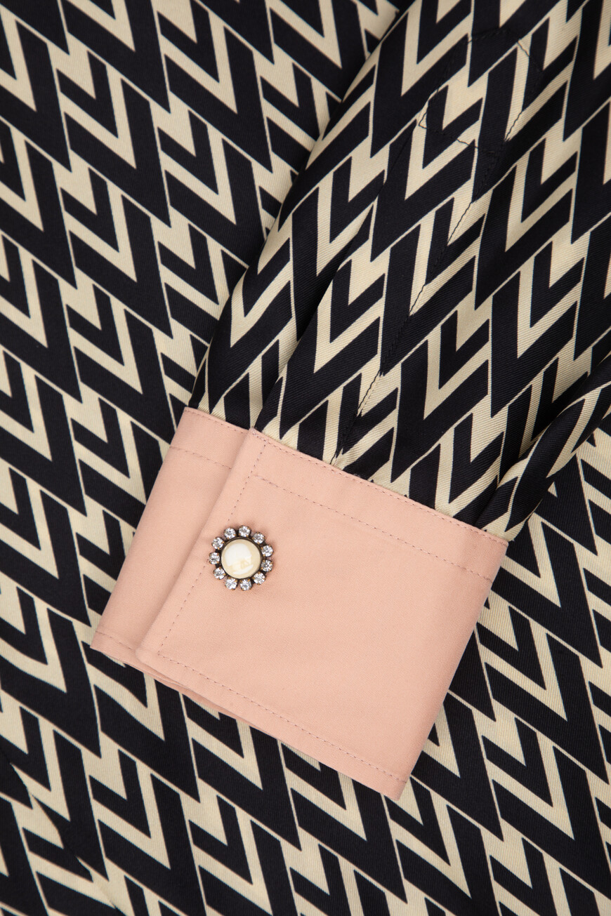 платье  модель toute la v 6B3VAEY590R R6E оригинал