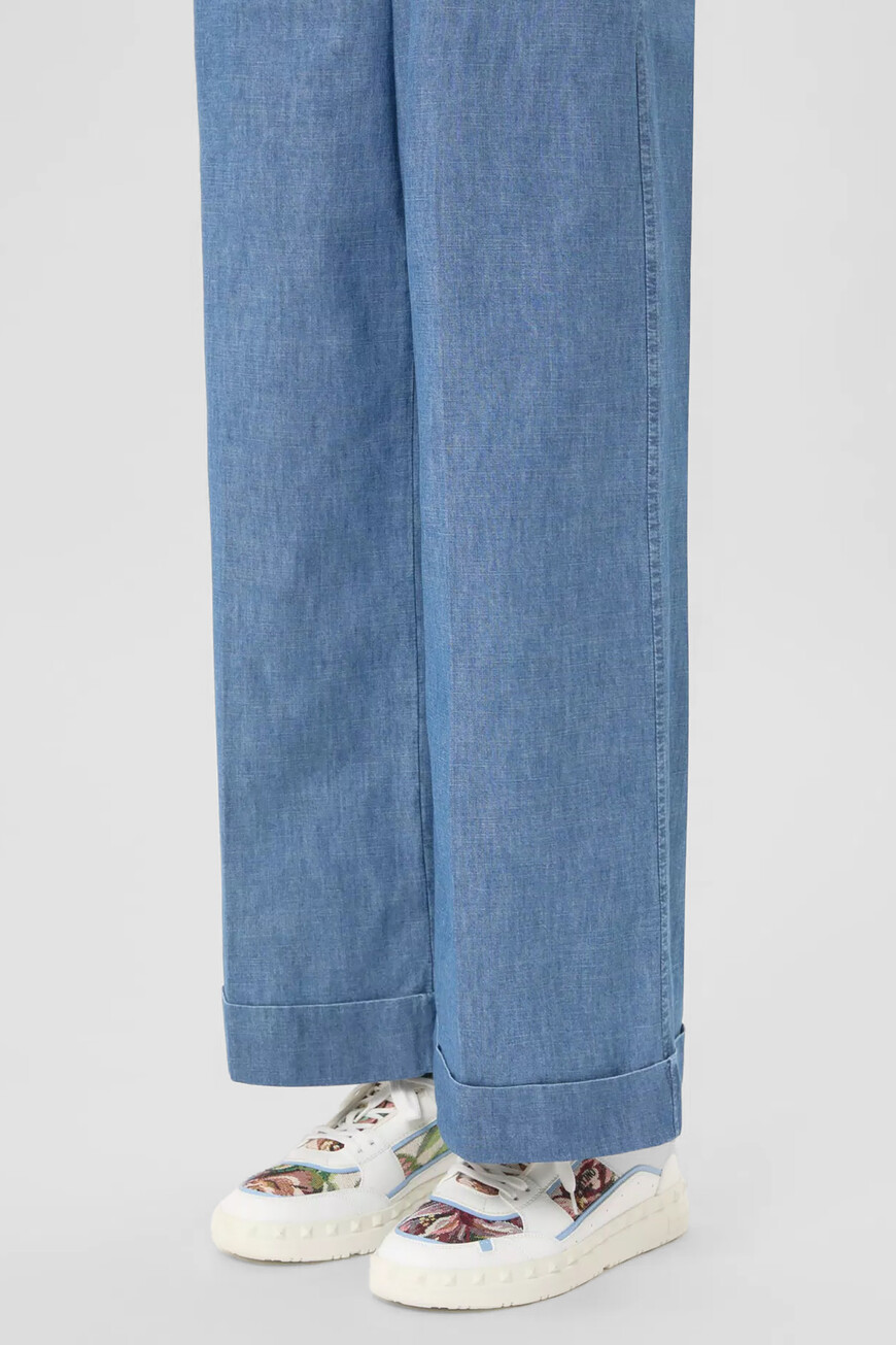 сникеры  модель freedots 6Y2S0H43TGJ RJ3 по акции