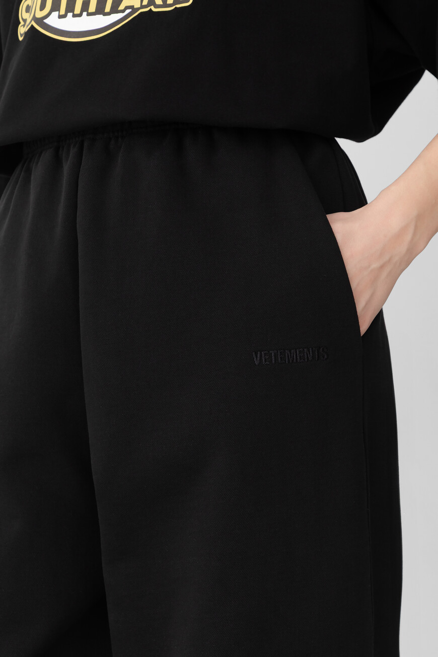 брюки  модель из лимитированной коллекции UA66SP630B 1302 BLACK купить с доставкой