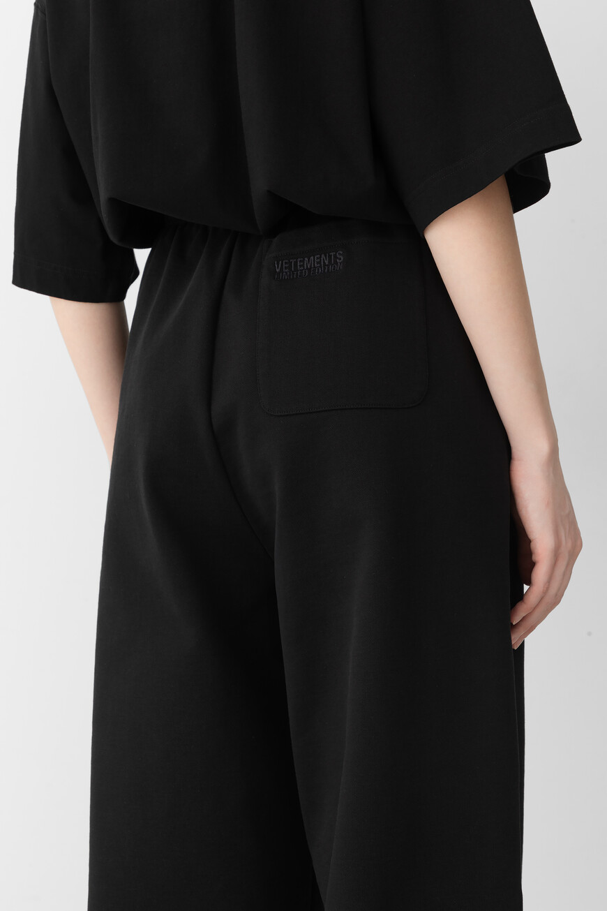 брюки  модель из лимитированной коллекции UA66SP630B 1302 BLACK по низкой цене