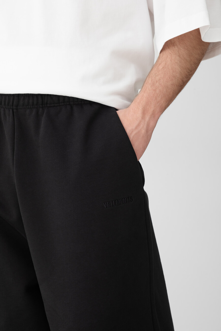 брюки  модель из лимитированной коллекции UA66SP630B 1302 BLACK 12