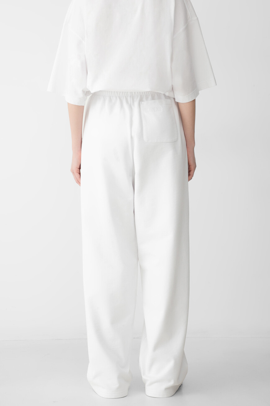 брюки  модель из лимитированной коллекции UA66SP630W 1302 WHITE с промокодом