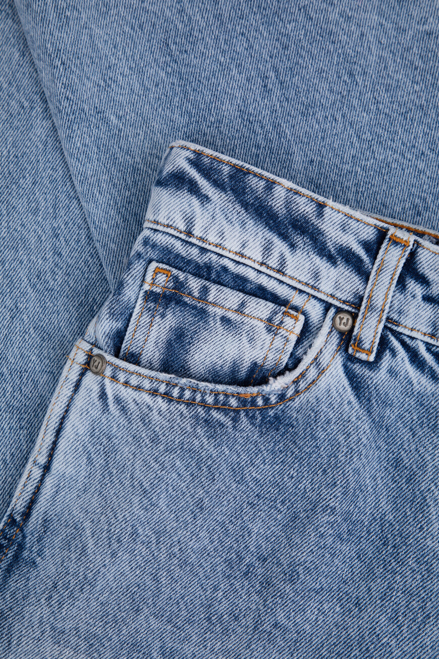 джинсы  DJ090101.0032.000550.00.24.(160-170) на официальном сайте