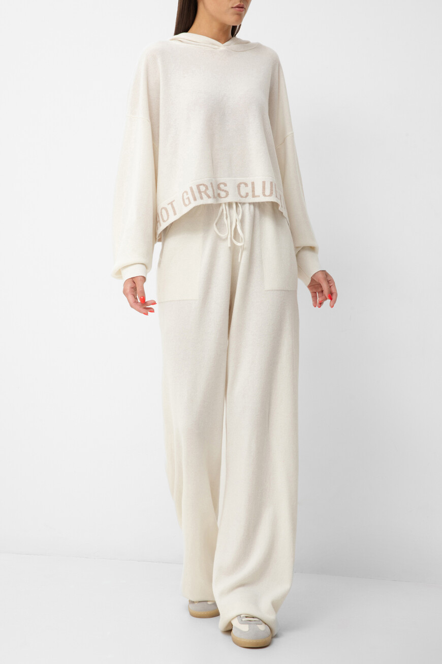 костюм  модель hot girls club YD020401.0003.000100.00.23 со скидкой