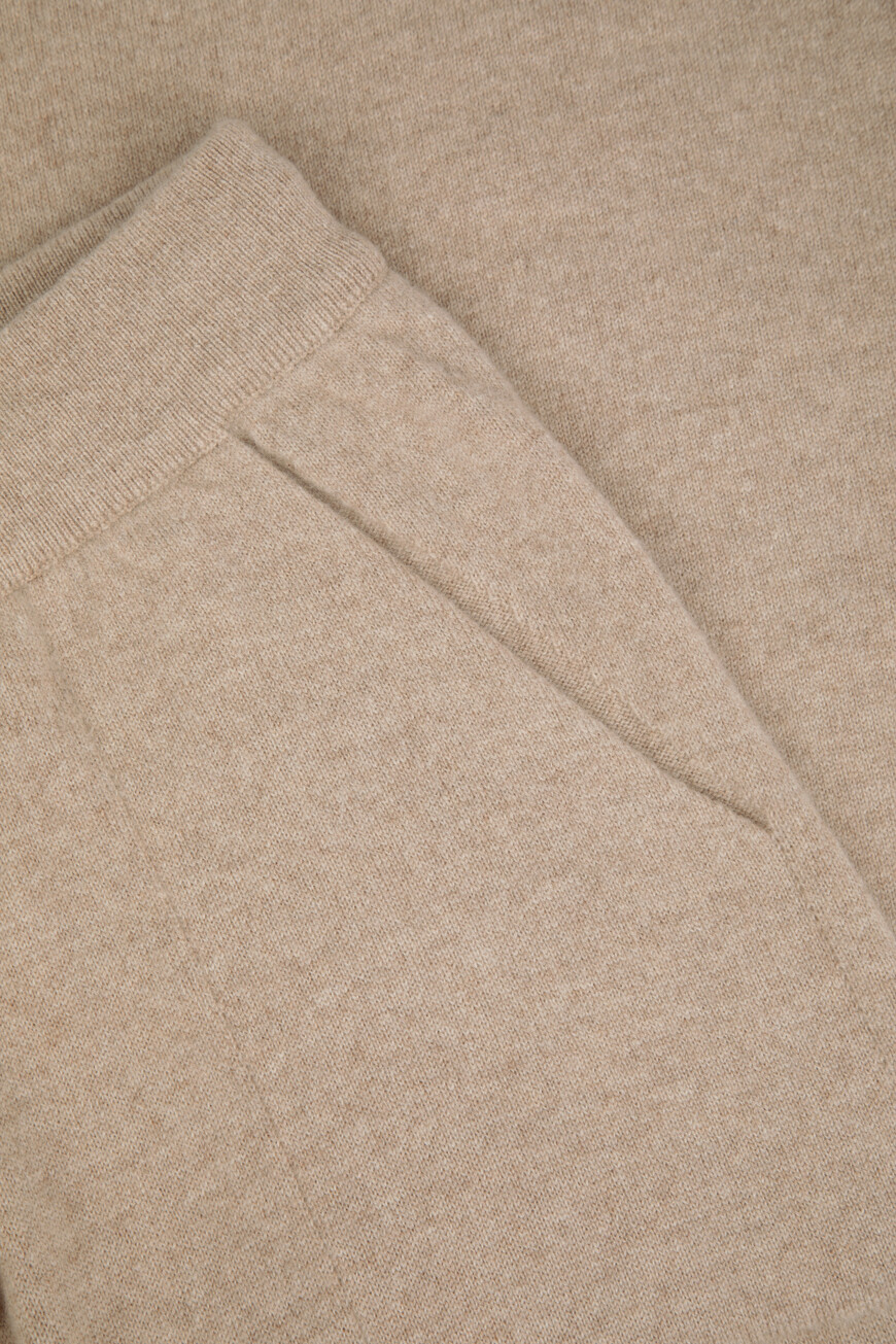 костюм  модель hot girls club YD020401.0003.000150.00.23 11