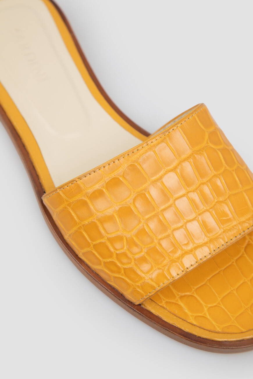 шлепанцы  WT-04132 по низкой цене