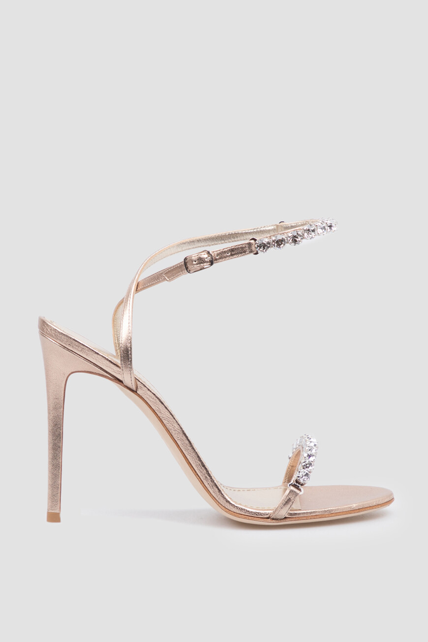 Босоножки Yana 98000₽