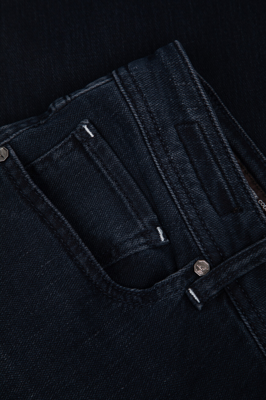 джинсы  DNM07-204 на официальном сайте