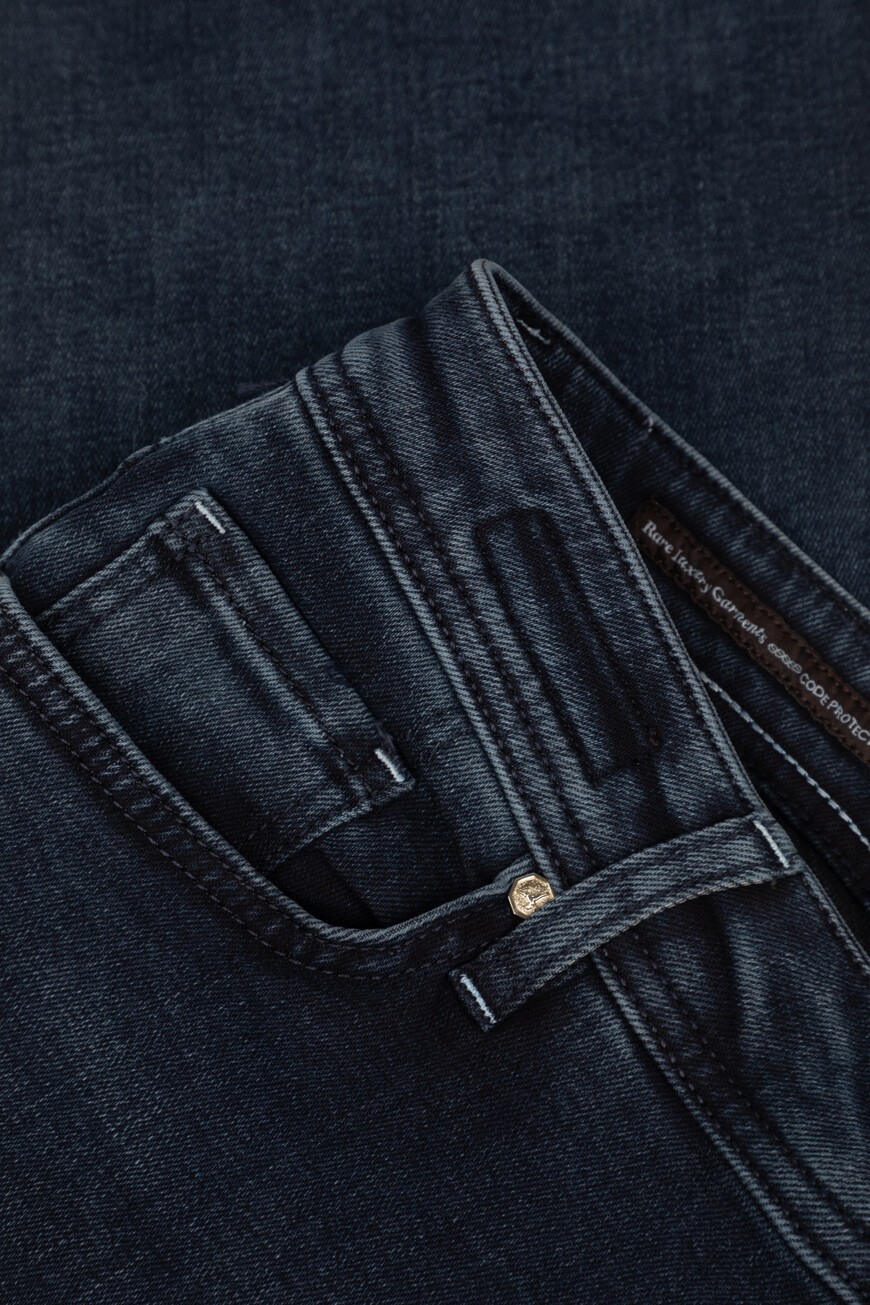 джинсы  DNM11-200 на официальном сайте