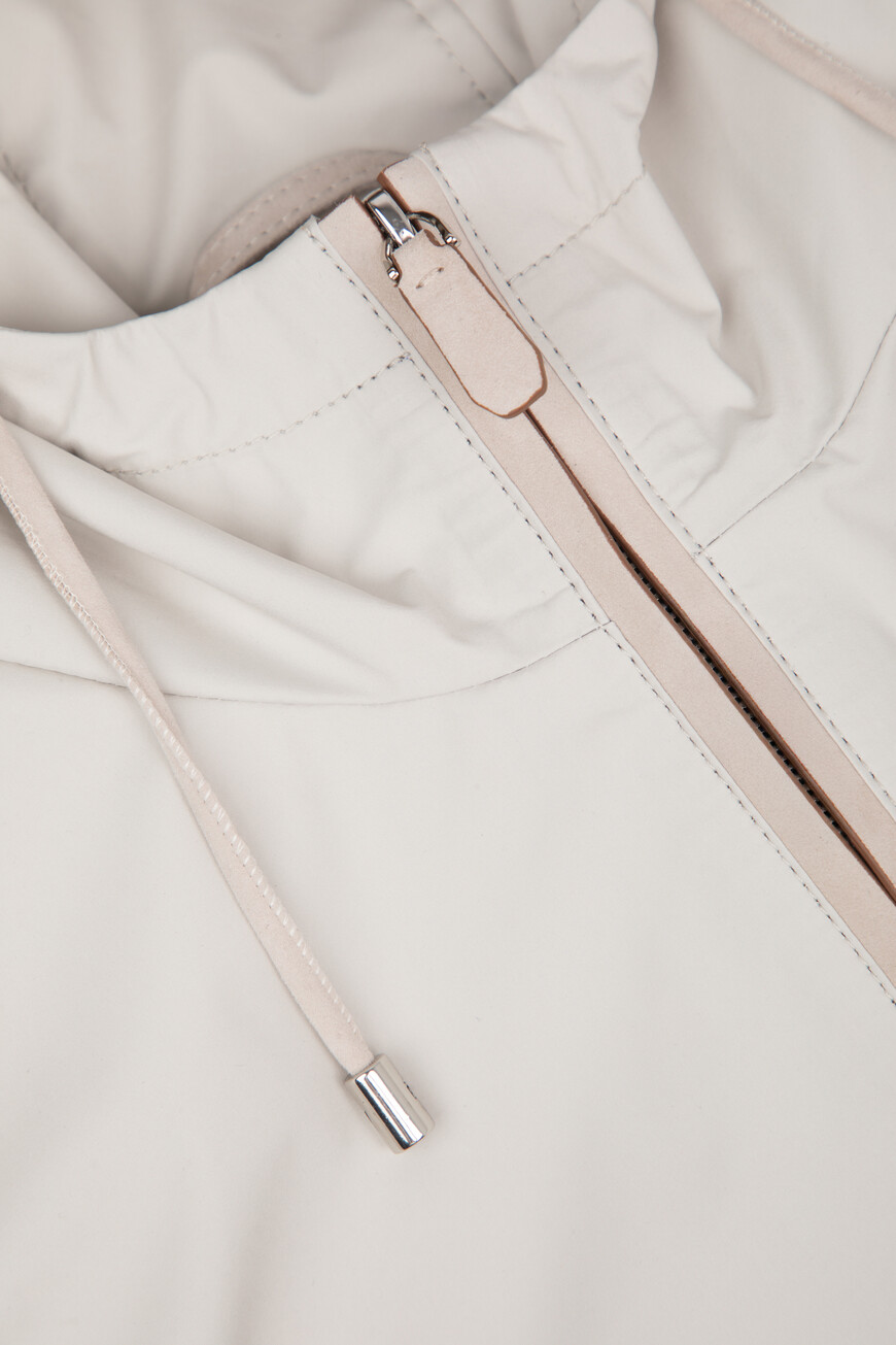 куртка  M2 52S OV 001-101 на официальном сайте