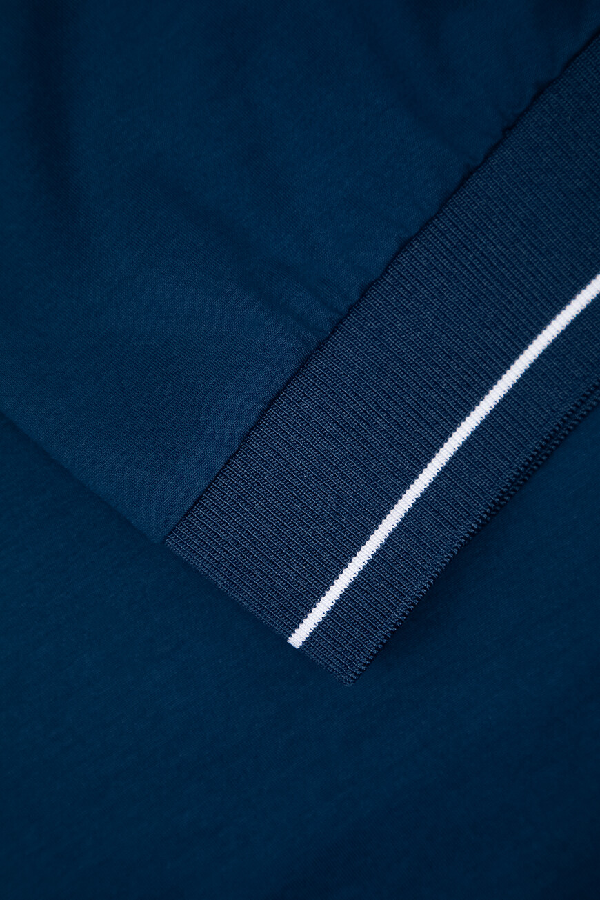 поло  240HTS0004 Q0099 1431 на официальном сайте