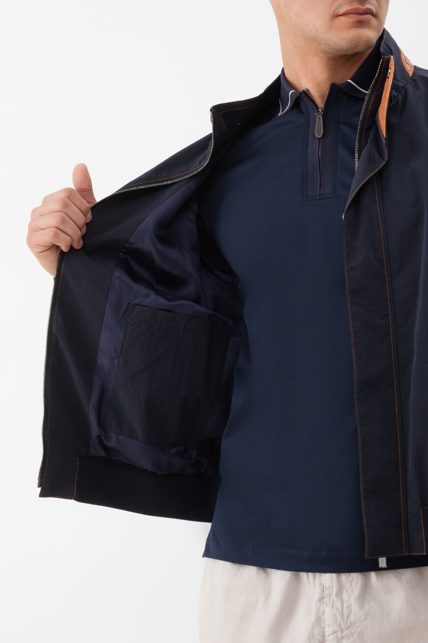 куртка  251HRT5800 Z0047 1404A по распродаже