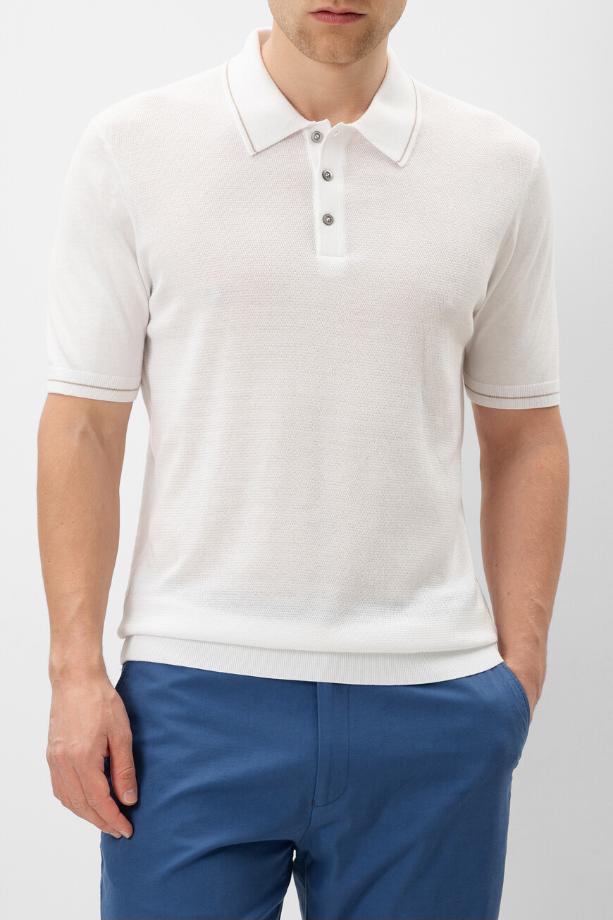 

Поло Emiliano Zapata, Белый