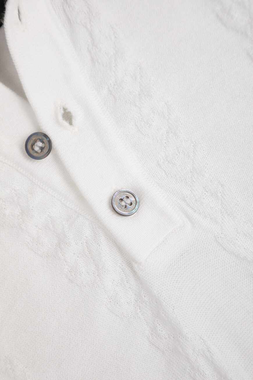 

Поло Emiliano Zapata, Белый