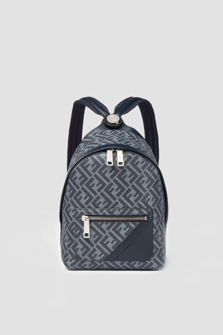 

Рюкзак Fendi Модель Chiodo Small Diagonal, Синий