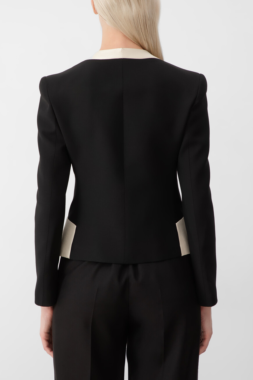 жакет  6B0CE4701CF AUY по акции