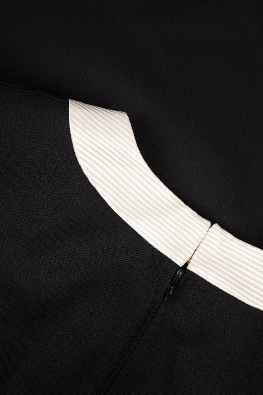 платье  6B0VADH08VB AUY на официальном сайте