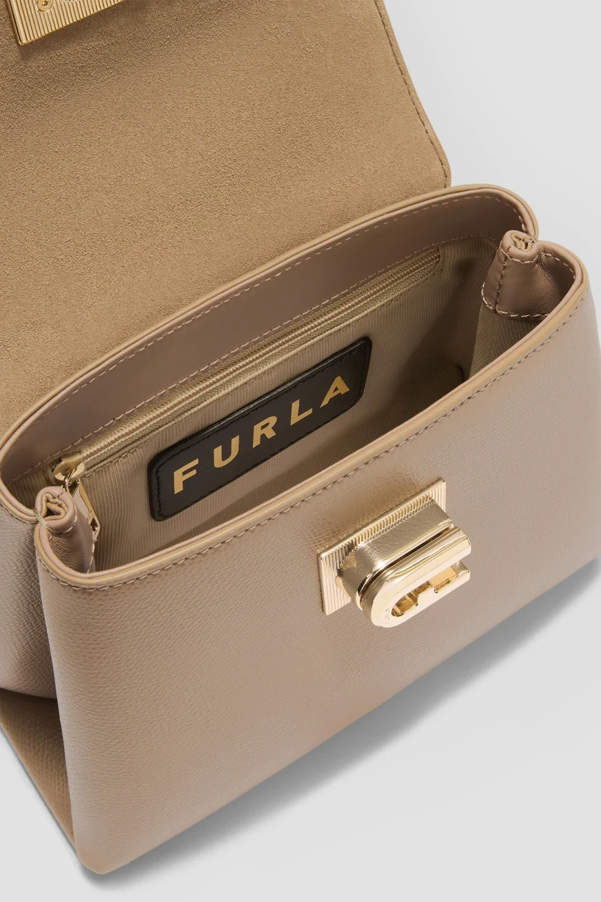 сумка  модель из линейки 1927 WB00109ARE000 2572S на официальном сайте