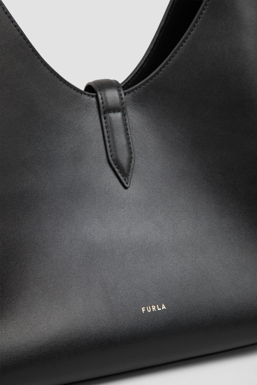 сумка  модель goccia WB01499BX3104 O6000 на официальном сайте