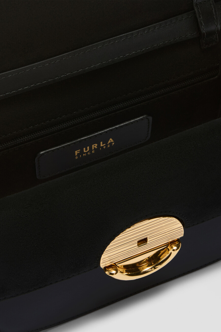 сумка  модель sfera WB01737BX0428 O6000 по распродаже