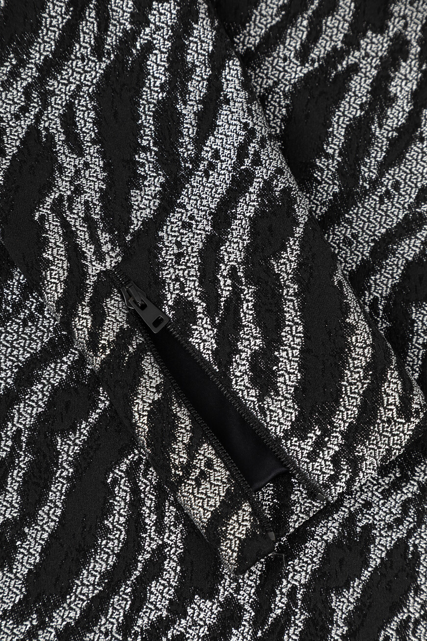 платье  4-23/7-702-1953 на официальном сайте