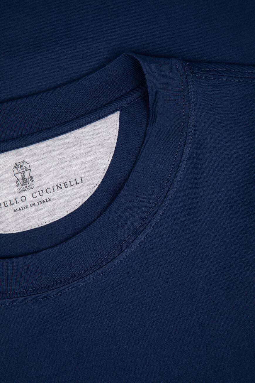 футболка  M0B138440 CFL46 со скидкой