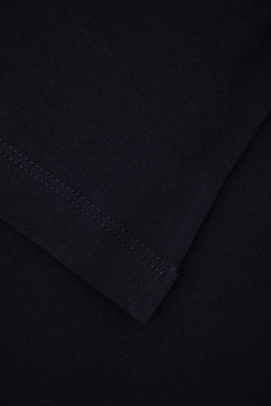 лонгслив  M0B137407 C4425 на официальном сайте