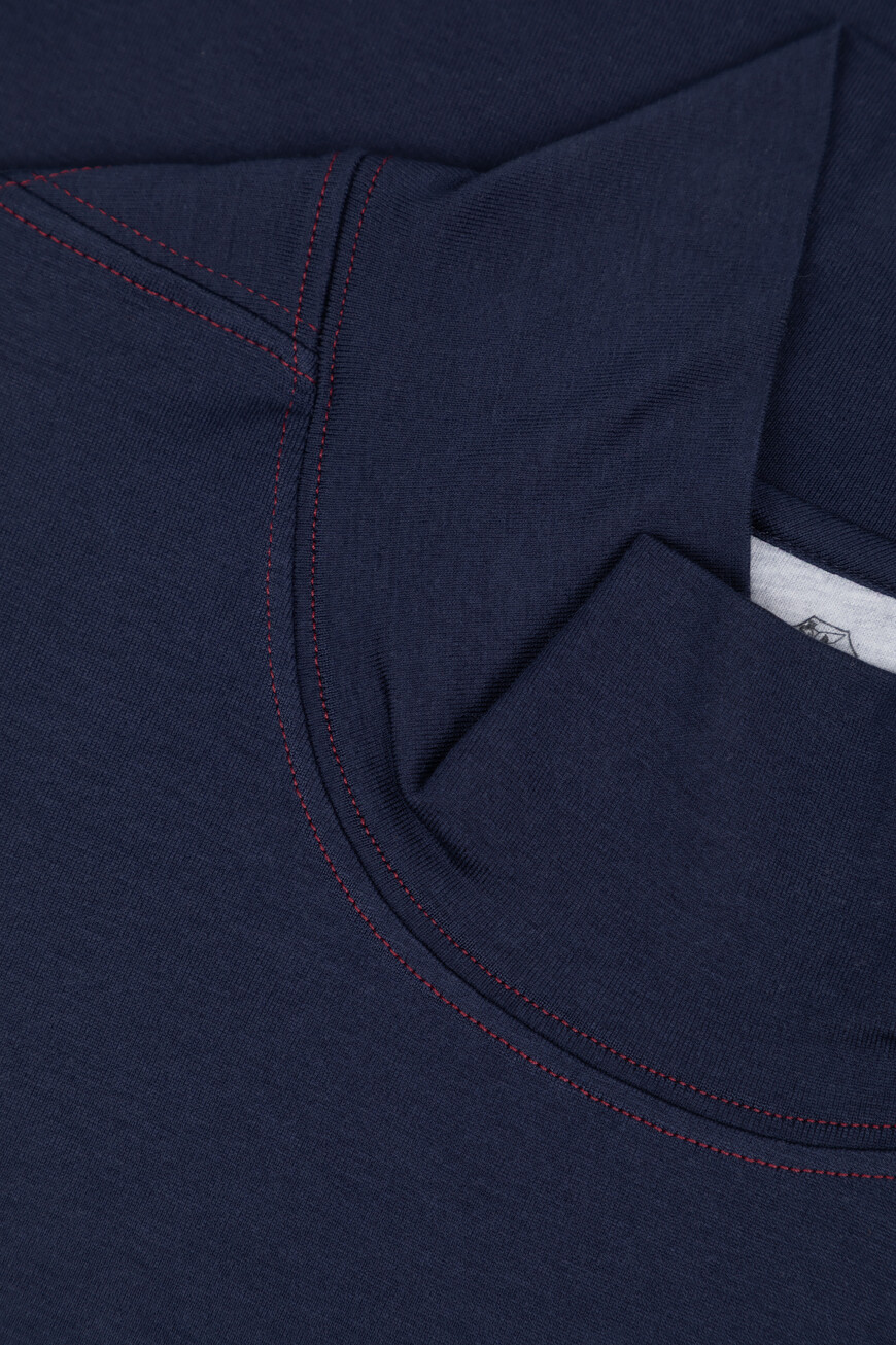 водолазка   MM819KT71 C8239 со скидкой