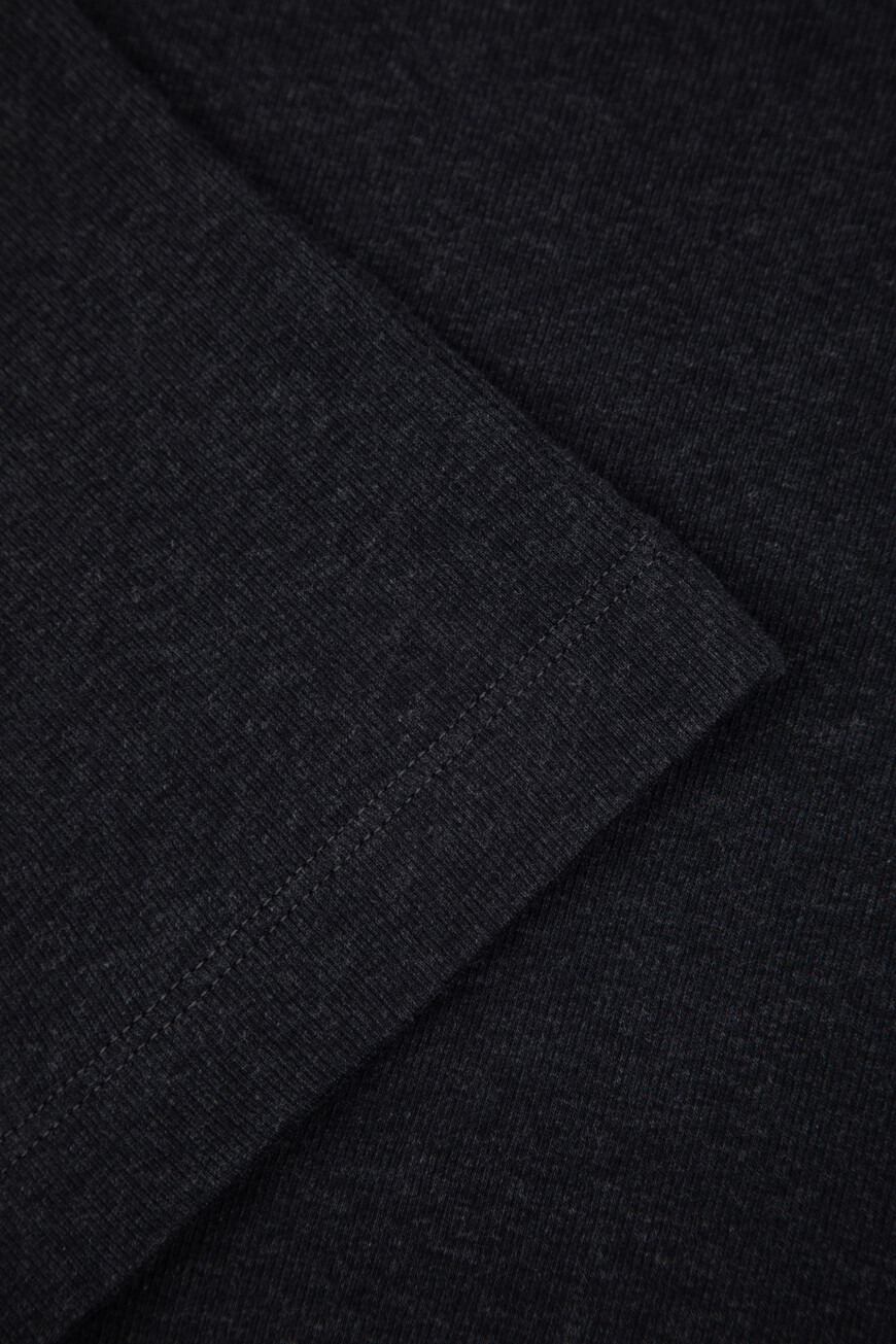 футболка  M0TC8BJ310 C055 по распродаже