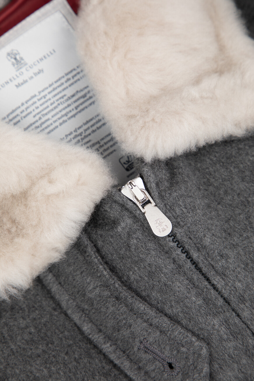 куртка   MM4006889 CLK54 на официальном сайте