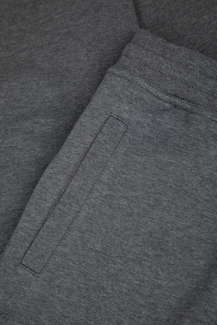 брюки  MW8633243G C080 на официальном сайте