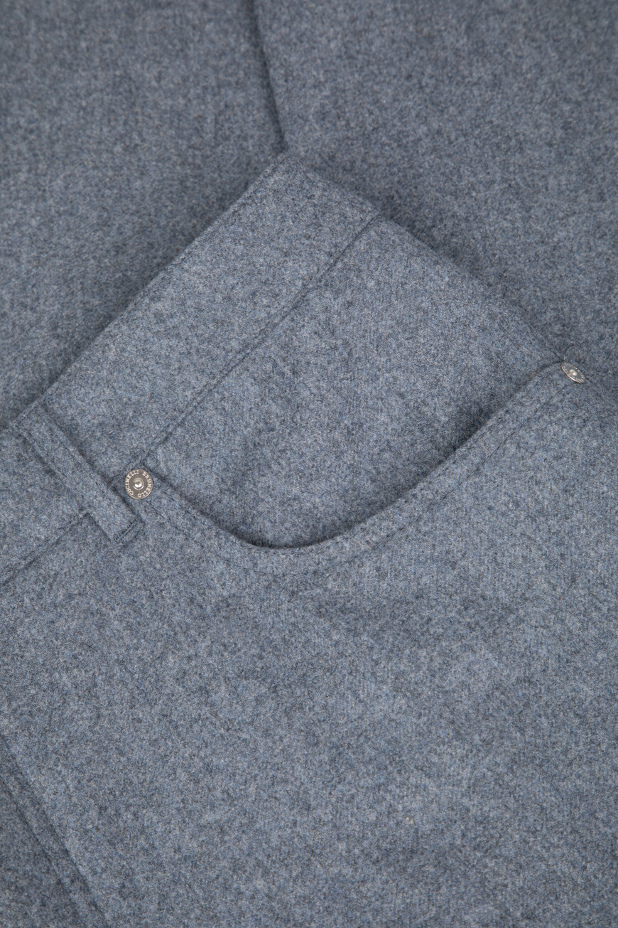 брюки  M038PF1010 C530 на официальном сайте