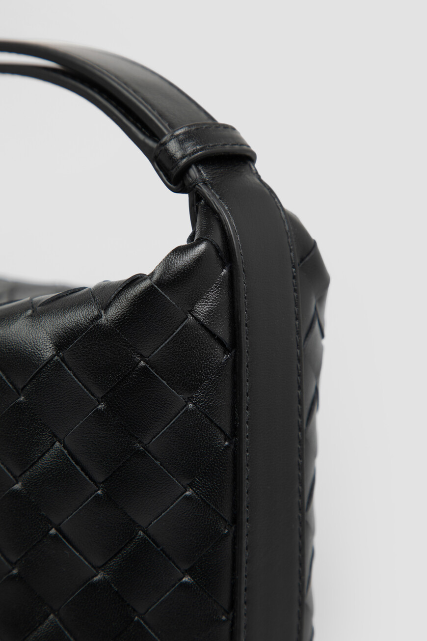 сумка  модель wallace 754443 V3IV1 8425 на официальном сайте