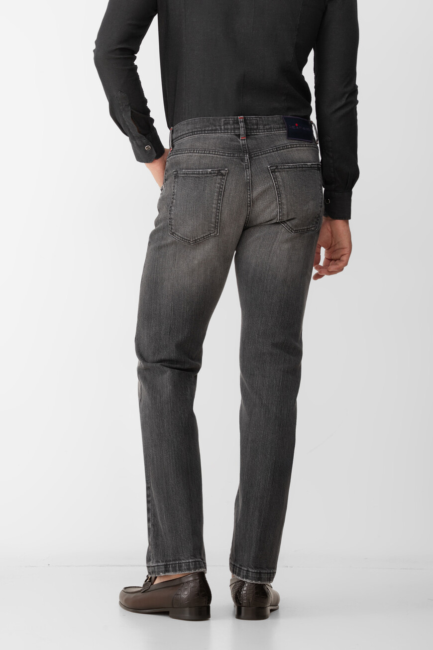 джинсы  UPNJSK0114H02001 по акции