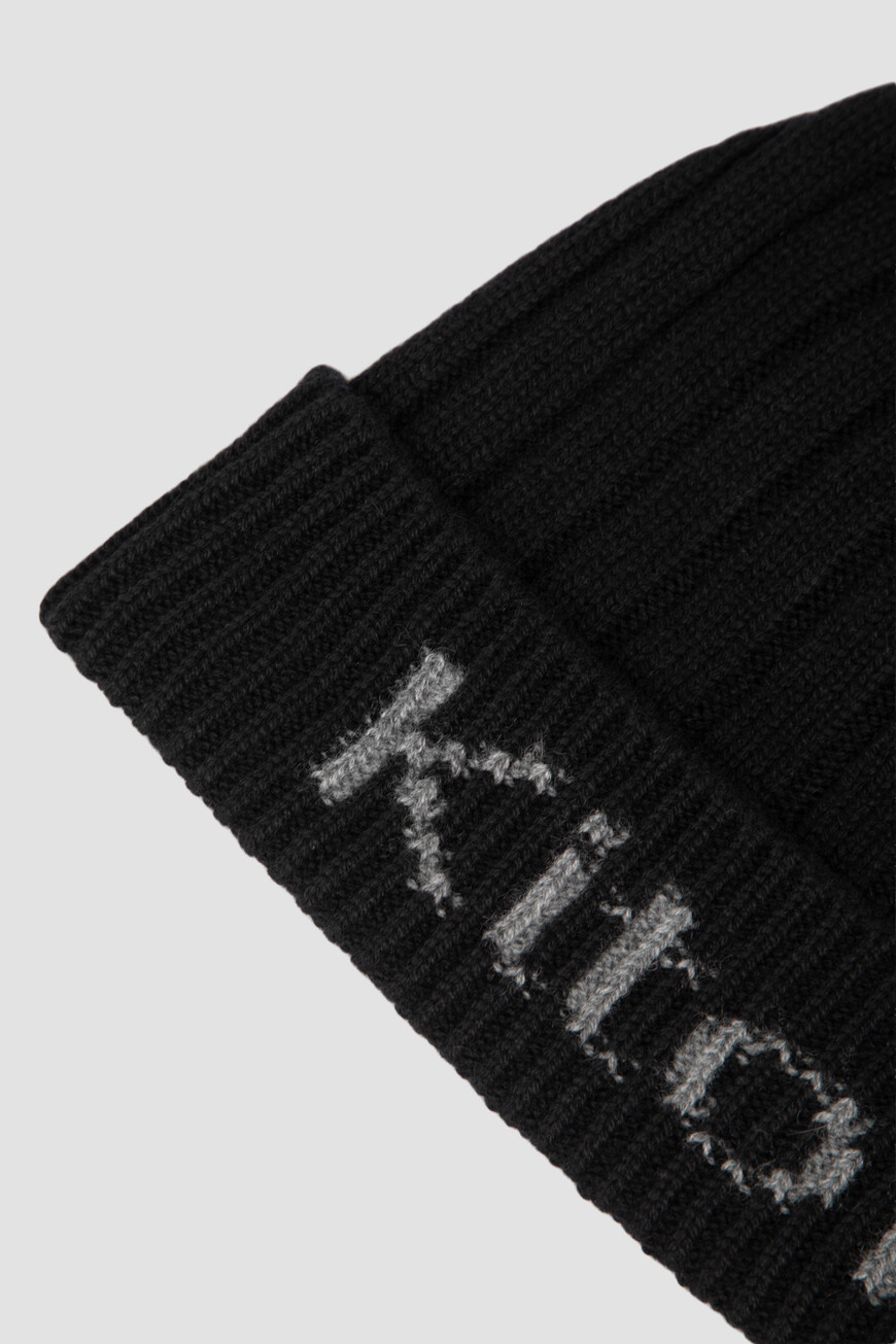 шапка  UCPL003K0213H06002 по низкой цене