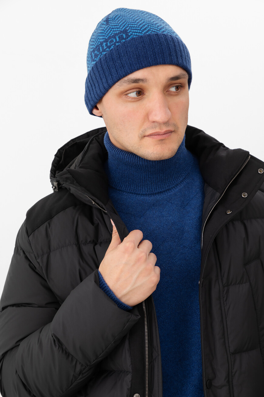 шапка  UCPL003K0215H02002 по акции