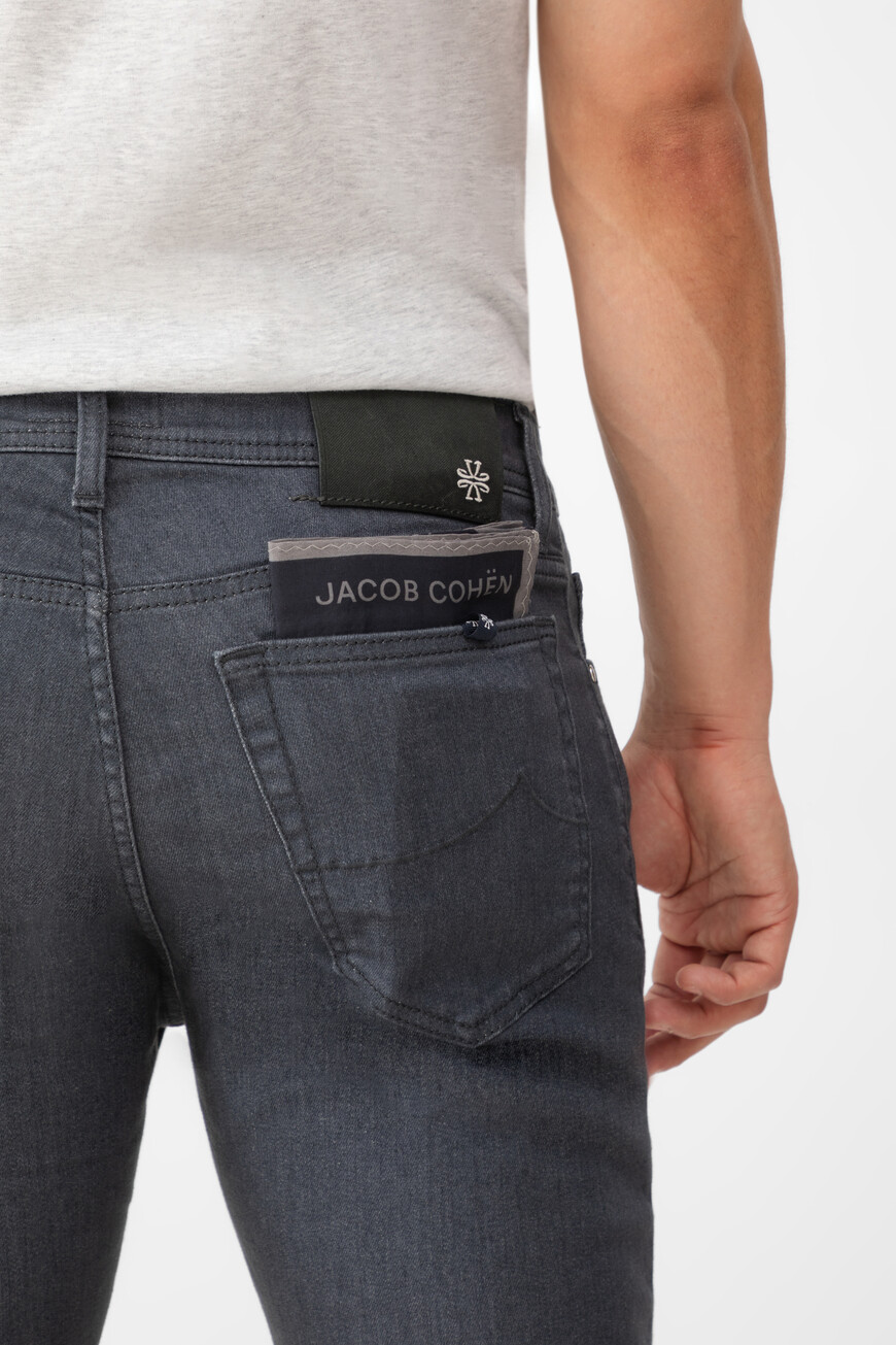 джинсы bard  JUM_QE004053_S3618 R1 800D по низкой цене