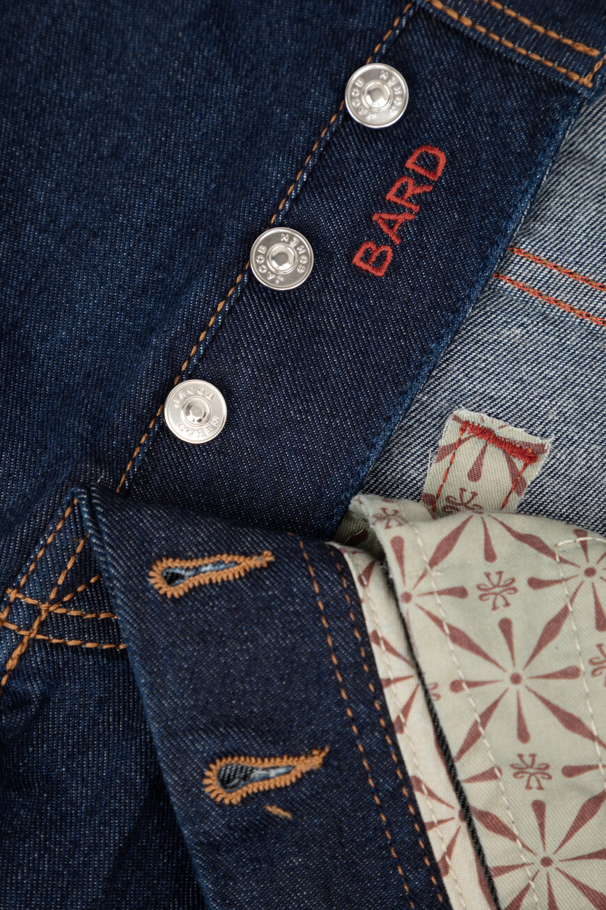 джинсы bard  JUM_QE004062_S4199 R2 100D на официальном сайте